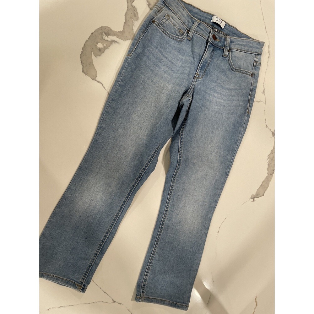 Crown & Ivy Women Light Blue Cropped Capris  Jeans 2‎ AK114